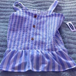 Old navy cute top. Kids medium 8. Never been worn. New with tags!